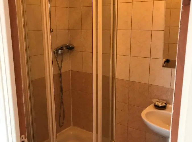 La Parenthese De La Baie Bed & Breakfast Courtils